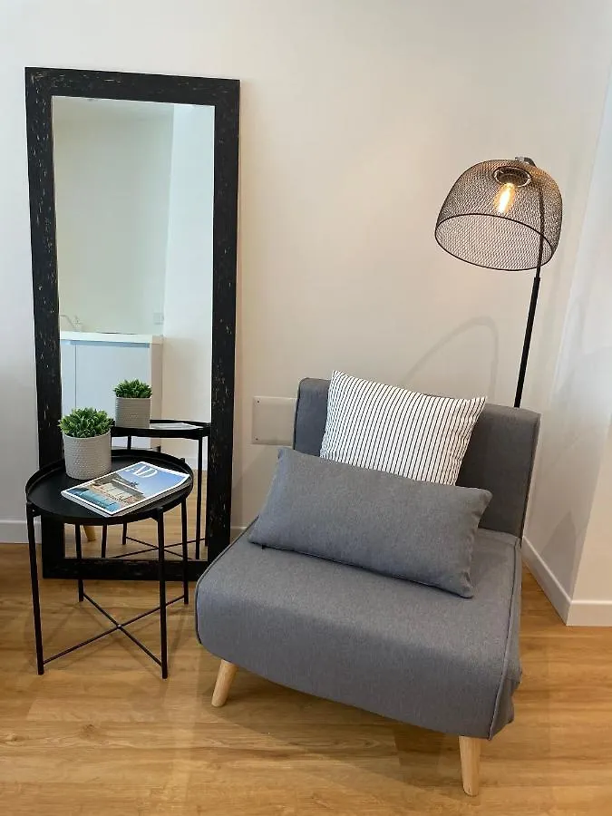 Vento Suites Cagliari 0*,