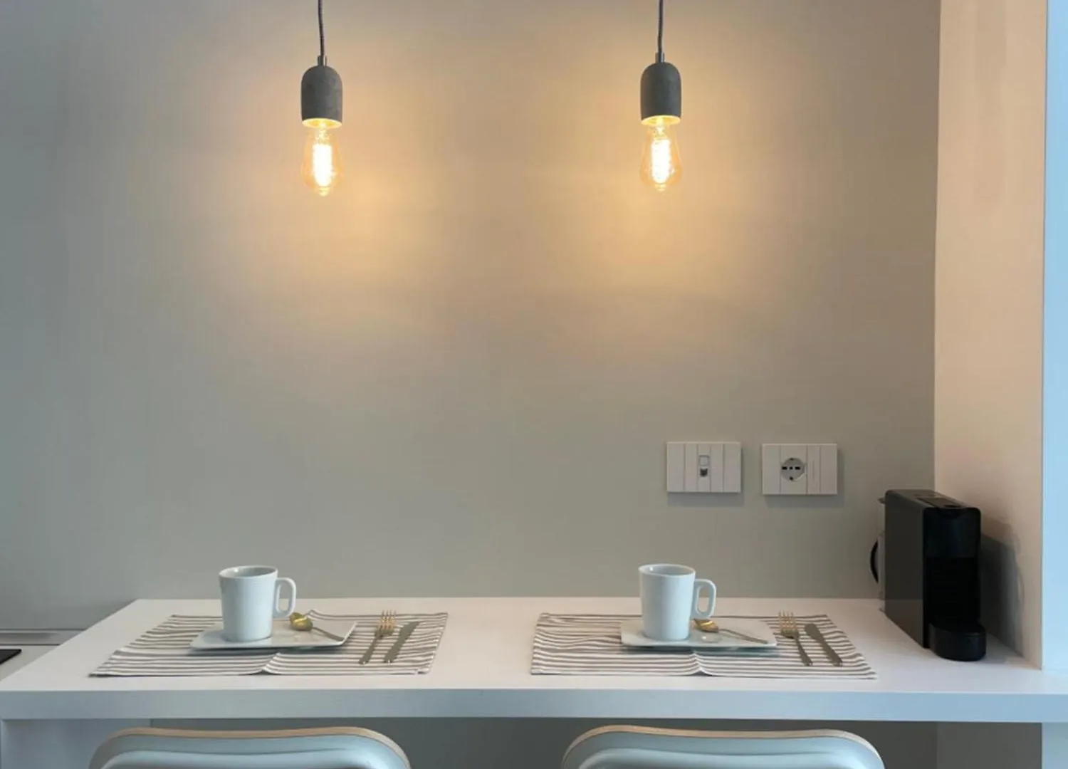 Vento Suites Cagliari 0*,  Italien